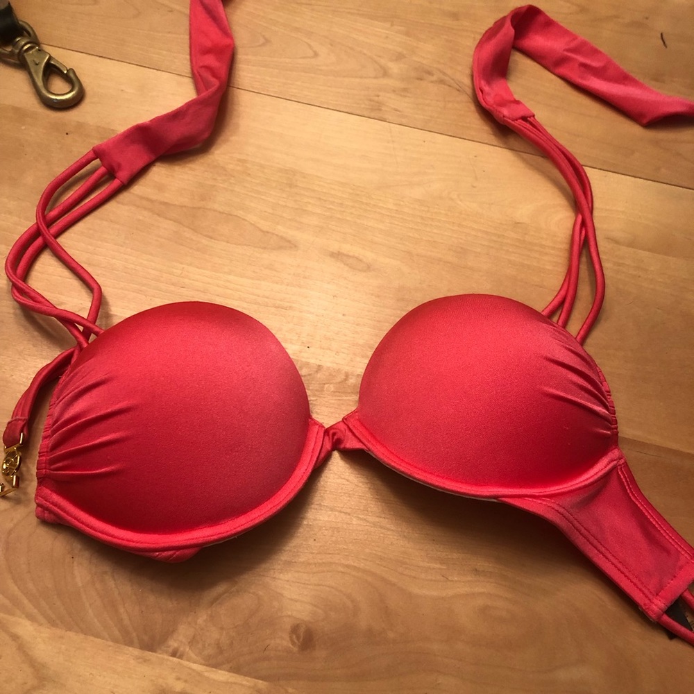 Victoria Secret bombshell bikini top
